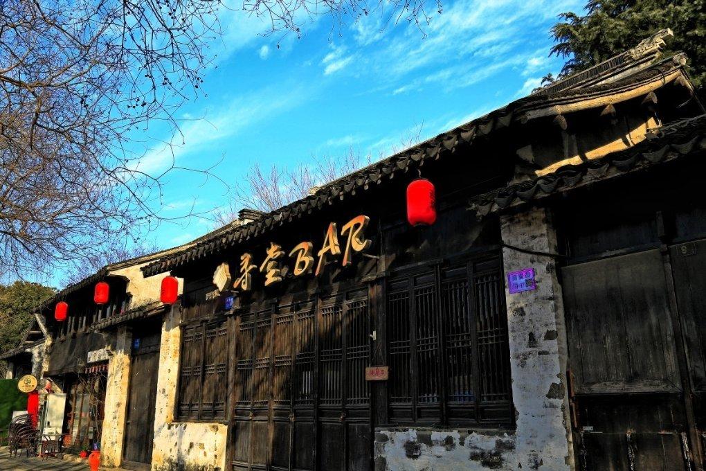 逃离废弃的城堡
